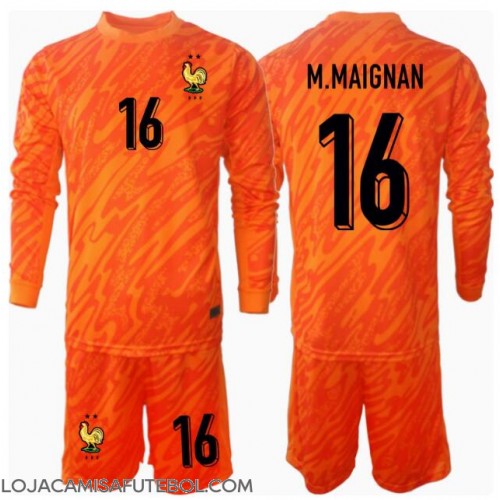 Camisa de Futebol França Mike Maignan #16 Goleiro Equipamento Secundário Infantil Europeu 2024 Manga Comprida (+ Calças curtas)